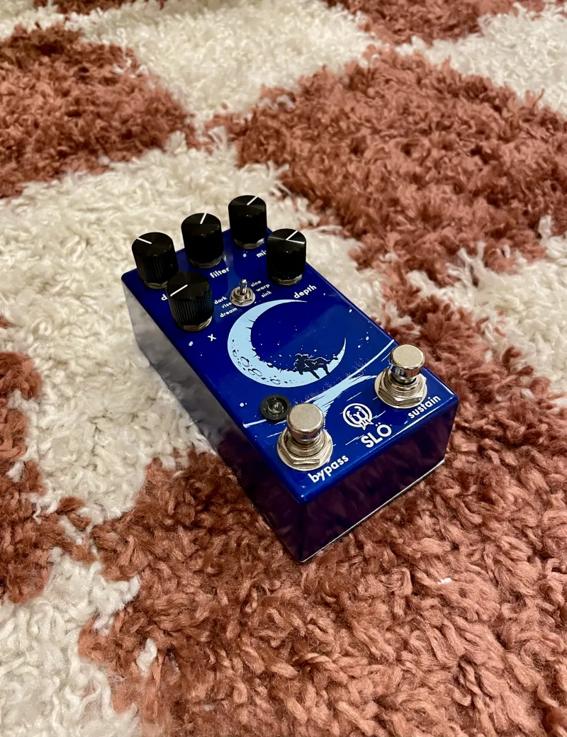 Walrus Audio Slö Multi Texture Reverb Effect pedal
