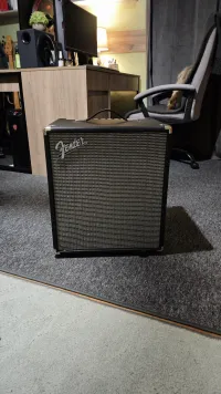 Fender Rumble 100 V3