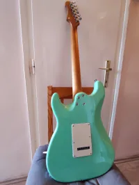 Jet JS 400 Guitarra eléctrica [January 27, 2025, 7:24 pm]