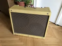 - Handmade Csöves 50 w gitárkombó