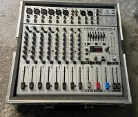 Behringer UB1222FX-PRO