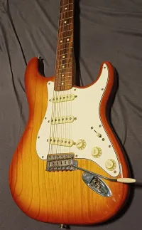 Fender Vintera 70s