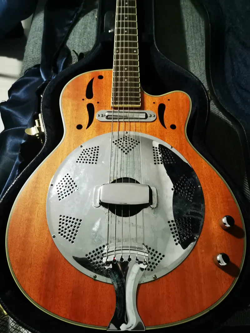 Dean CE Acoustic-Electric Resonator Guitar Guitarra resonadora / Dobro