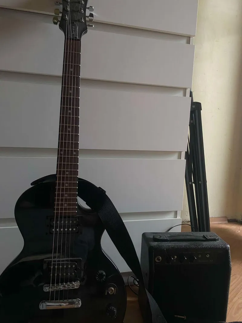 Epiphone Les Paul Special-II Ebony Electric guitar