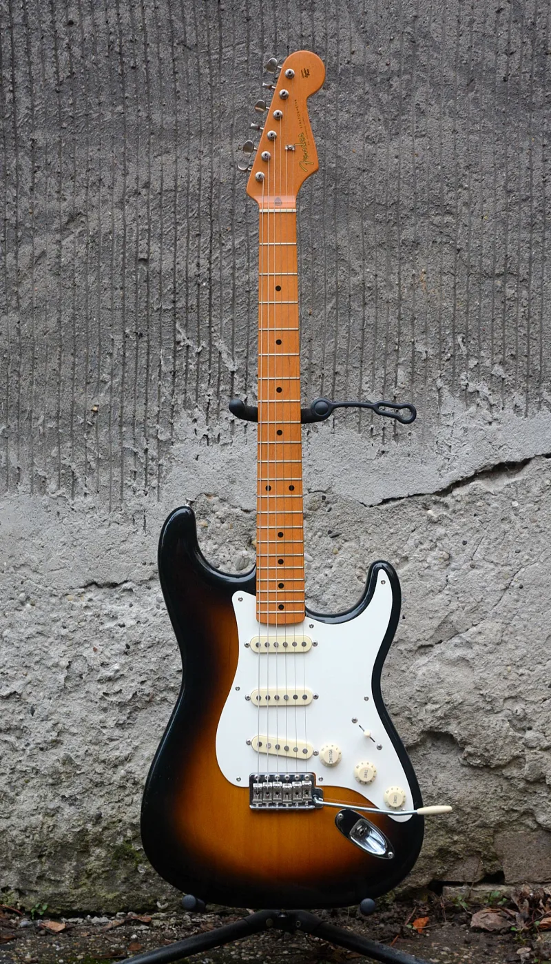 Fender Classic Series 50th Stratocaster Elektromos gitár