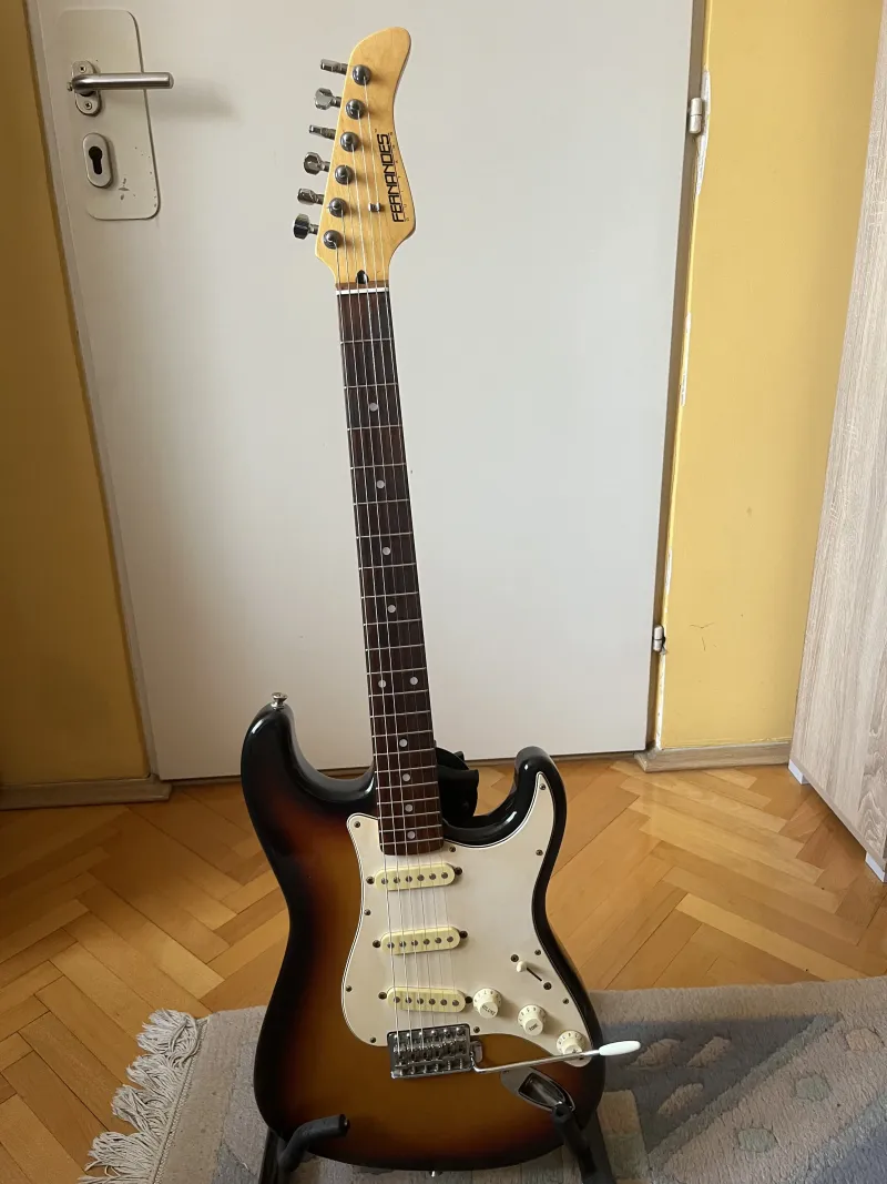 Fernandes LE2 E-Gitarre