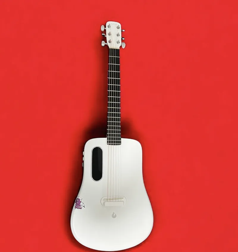 Lava M Elektroakustická gitara