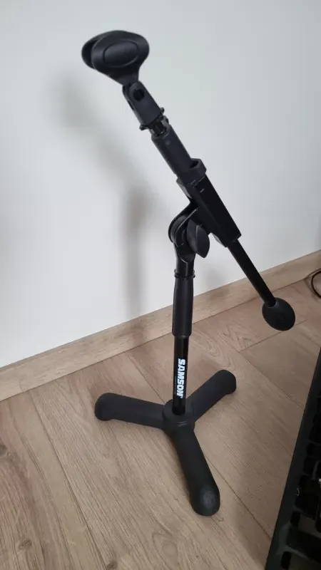  MB1 Gémes mikrofonállvány Stojan na mikrofón