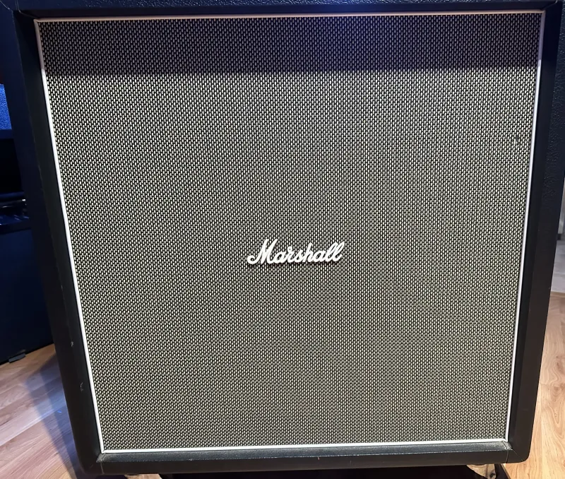 Marshall 1960 B HW Gitárláda