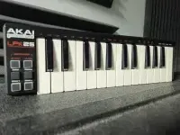 Akai LPK 25 MIDI ovládač - Fekete Sándor (Debrecen) [Today, 12:43 pm]