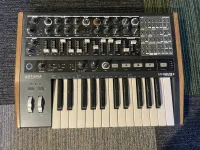 Arturia Minibrute2 Analog synthesizer [February 22, 2025, 2:01 pm]