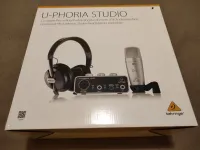 Behringer U-Phoria