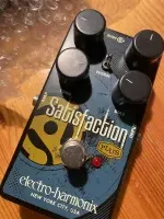 Electro-Harmonix Staisfaction II fuzz