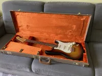 Fender Stratocaster AV II 61