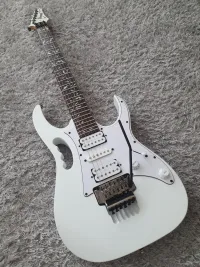 Ibanez JEM JR-WH