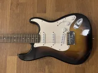 Squier Squier sonic stratocaster