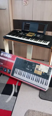 YAMAHA Ypt 220 Sintetizador - Tiborr55 [Yesterday, 4:39 pm]