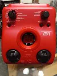 Zoom B1 multieffekt Bass guitar multi effect - pedal.tester [February 19, 2025, 6:56 pm]