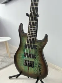 - Custom 6 húros