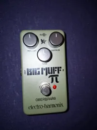 Electro Harmonix Russian Big Muff Distorsionador - Dudás László [Today, 6:19 am]