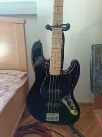 Fender Squier affinity series jazz bass