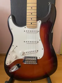 Fender Stratocaster Ľavá elektrická gitara - Olimischief [Yesterday, 12:19 pm]