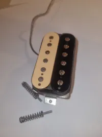Gibson Classic 57 Plus Reverse Zebra Gibson Classic 57 Plus Reverse Zebra
