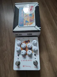 Keeley Caverns Delay Reverb V2