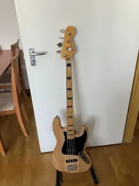 Squier Classic Vibe 70s Jazz Bass