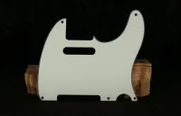 - Telecaster 3-ply parchment Pickguard - Vintage52 Hangszerbolt és szerviz [March 19, 2025, 12:08 pm]