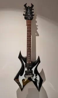 B.C. Rich Warlock - Bronze series