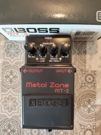 BOSS MT-2