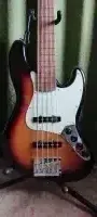 Fender Jazz Bass V Bajo de 5 cuerdas - headg [March 12, 2025, 12:53 pm]