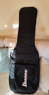 Ibanez  Guitar case - Szántai Gyula [March 13, 2025, 4:28 pm]