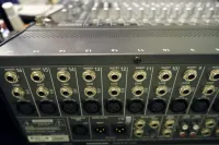 Mackie Onyx 1640 Mixer + Firewire Mixážny pult - Nieuwk [March 14, 2025, 4:03 pm]