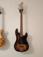 Squier Affinity Precision PJ Bass guitar - Vékony Attila [March 17, 2025, 7:57 am]