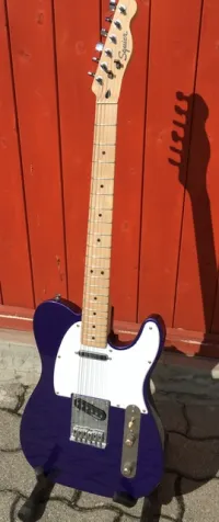 Squier Telecaster Danish Pete Purple model Electric guitar - Bujdi [March 17, 2025, 1:51 pm]