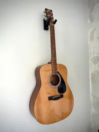 YAMAHA F310 Acoustic guitar - azteke [March 19, 2025, 4:50 pm]