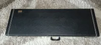 YAMAHA Gakki Bass Hard Case - Dámi [March 17, 2025, 8:34 am]