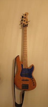 Cort GB 75JJ Laczik Feri sign Bass guitar 5 strings - StopkaL [Yesterday, 6:08 pm]