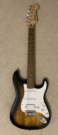 Squier Fender Squier Bullet Stratocaster Electric guitar [March 24, 2025, 10:15 am]