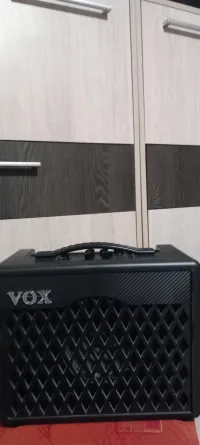 Vox VXI Gitárkombó - Tiborr55 [Tegnapelőtt, 13:18]