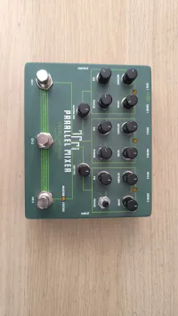 Electro Harmonix Tri Parallel Mixer