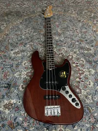 Sire V3-4 Jazz Bass Sire V3-4 Jazz Bass