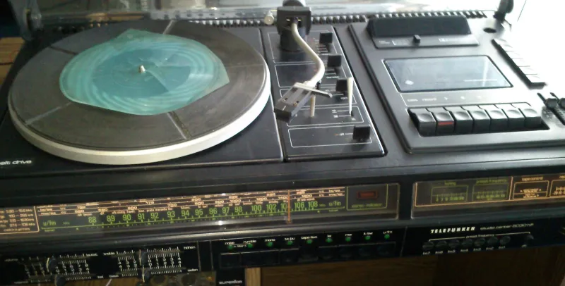 - Telefunken Studio Center 5030 kombó lemezjátszó Lemezjátszó