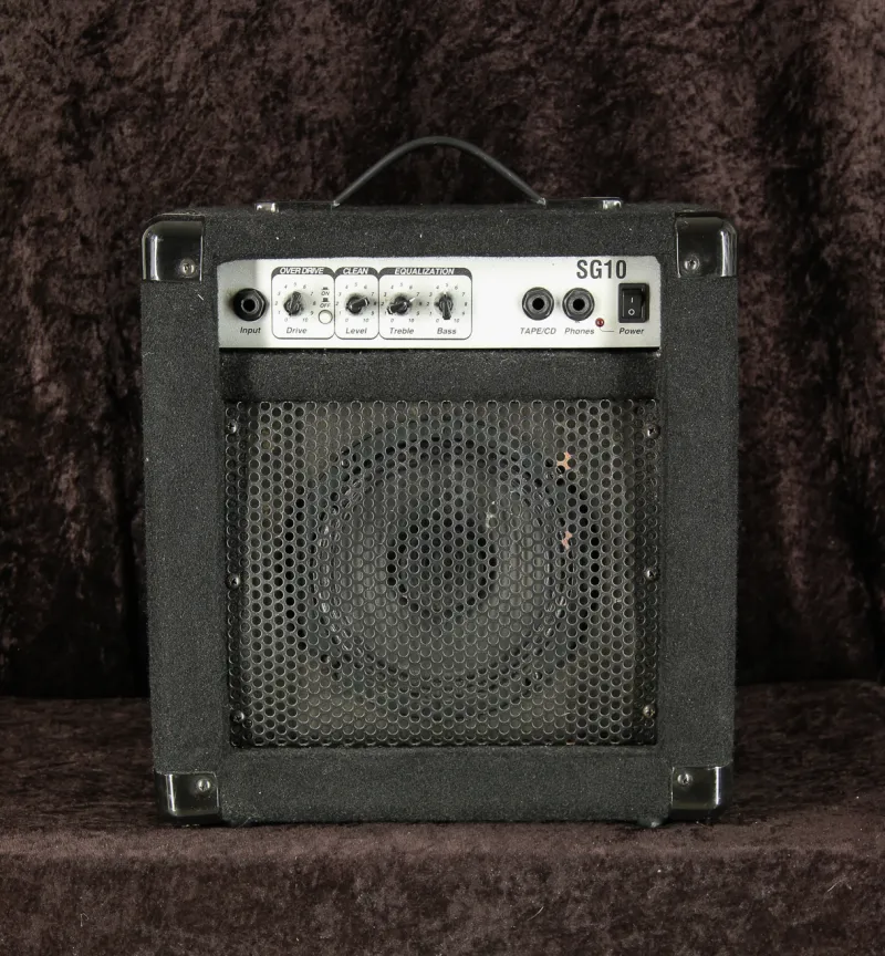 - Visatone SG-10 Gitarrecombo