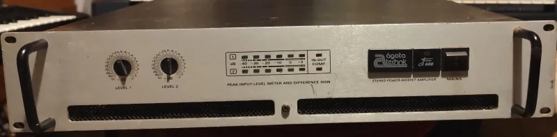  DS-600 Power amplifier
