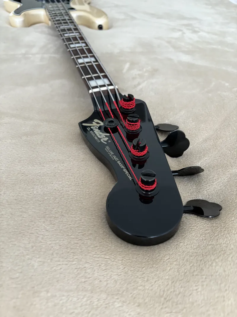Fender Duff Mckagan Deluxe Precision Bass RW WPL Bajo eléctrico