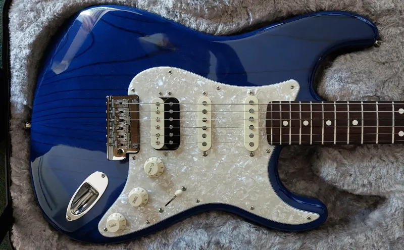 Fender MIJ 2019 Limited Collection Stratocaster E-Gitarre