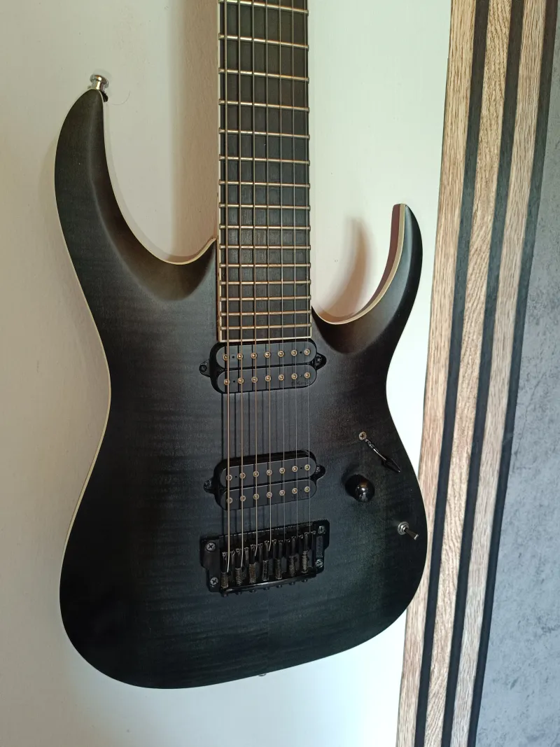 Ibanez RGAIX7FM Iron Label Guitarra eléctrica de 7 cuerdas